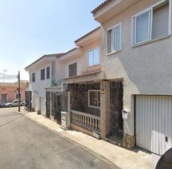 Maison jumelée  Cl parque   cedillo del condado (toledo). No cobramos comisión al comprador.  inmueble ocupado. adosado de