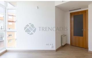 Appartement à CL APOSTOL SANTIAGO  Pl: Pt:  MADRID (MADRID)