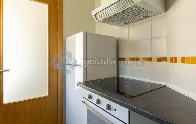 Foto 56a57614-dcb4-4389-b671-3efc6142bd3e. Pis a Ventas Madrid