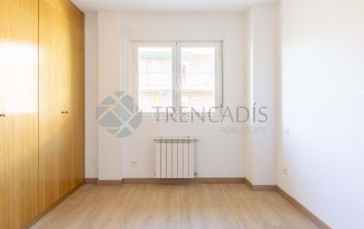 Foto 6bbd7fe6-30df-49b6-a2c4-3884013a4be9. Pis a Ventas Madrid