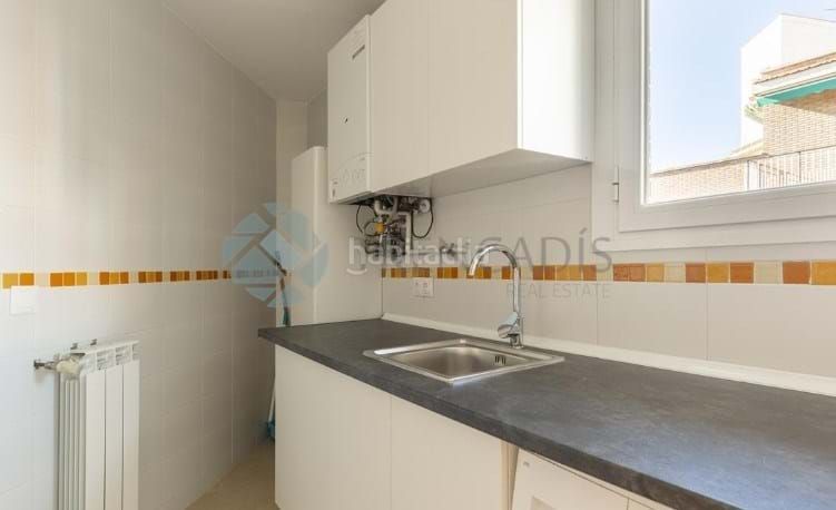 Foto a6cd84ae-b193-4dec-b5c2-bbffe8dd681a. Pis a Ventas Madrid