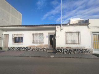 Casa bifamiliare  Isaac peral n pb pt a