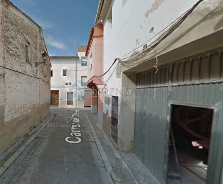 Foto 879df546-8fe9-4daf-929e-2652e1004662. Casa adossada a Alberic