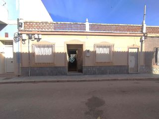 Towny house  Naranjo