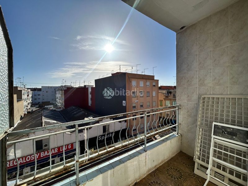 Foto ab943883-23ce-4988-b700-0d4f249ac189. Pis a Benetússer