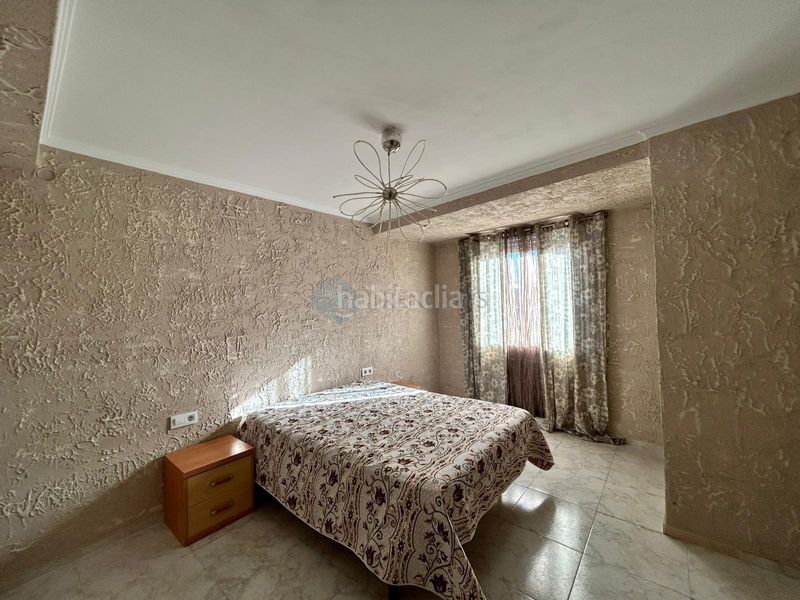 Foto d92bf015-f9ea-4713-a23f-d1f2fa332360. Pis a Benetússer
