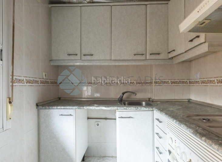 Foto 1dc2e6ab-cac8-4b1d-9cbe-4be1f92376e3. Pis a Opañel Madrid