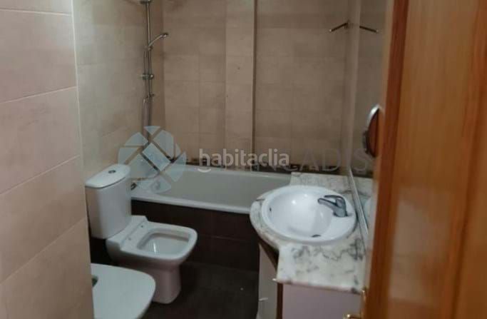 Foto aed7657c-040b-4b15-83a4-e0b6c177bf5c. Pis a San Isidro Madrid