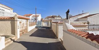 Pis  Ur marina-josefina   san fulgencio (alicante)

calle parque de