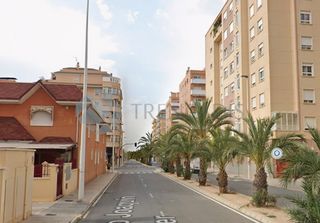 Appartement  Cl josep joaquim landerer  es: pl: pt:  elche/elx (alicante)