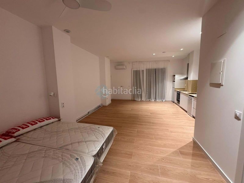 Foto 25ff587c-c348-4695-8d47-9c15481b399a. Pis a Mont Olivet Valencia