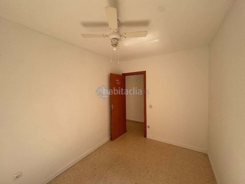 Foto 717ba008-7442-43a7-954b-6509f52fecc3. Pis amb aparcament a Silla