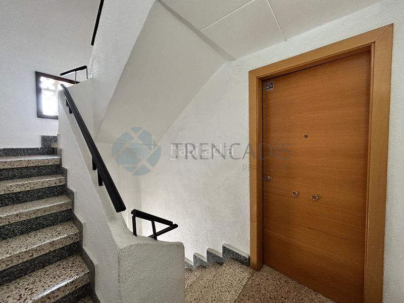 Foto 5acf0a12-107b-4f74-8992-57f6dcab13e3. Pis a Canals