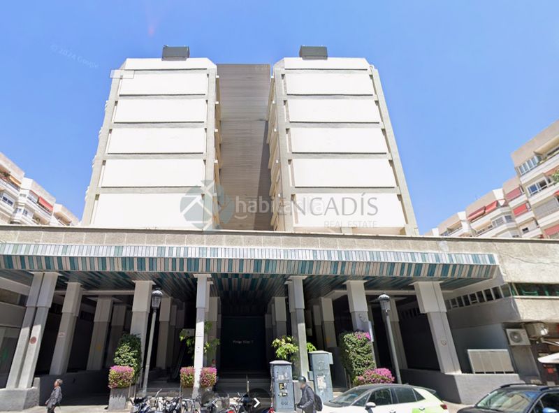 Foto ee8a0671-2767-4ff5-8cdd-8658517d8e4d. Local comercial a Trinitat Valencia