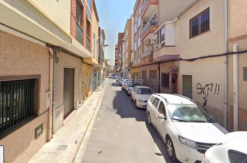 Foto 6e3e5dc1-895f-4d8d-bacd-bb024f5d47a6. Pis a Centro puerto Sagunt