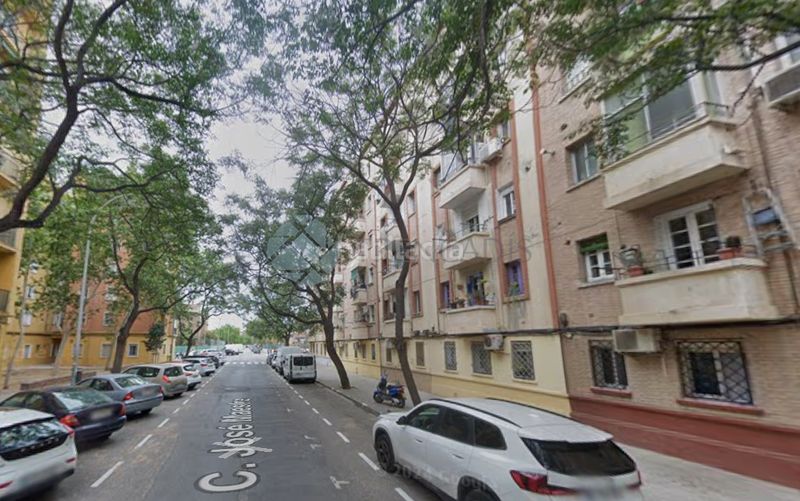 Foto c78636e0-0c62-4d8e-a785-7f206eb66094. Pis a Tres Forques Valencia