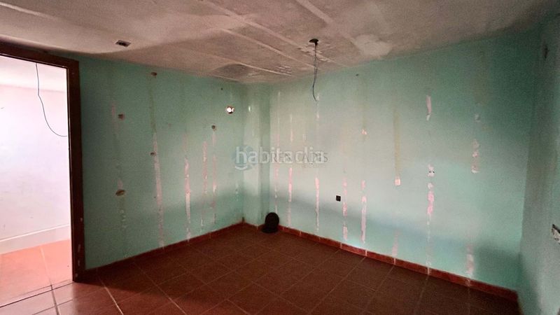 Foto 38ff45ea-a6ac-429b-a560-ebed6d8e8588. Pis a Benimuslem