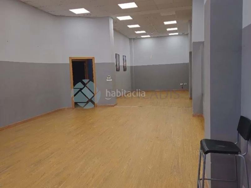 Foto 16ce7c16-34d1-4e9a-96da-9853d52deb2e. Local comercial a La Raïosa Valencia