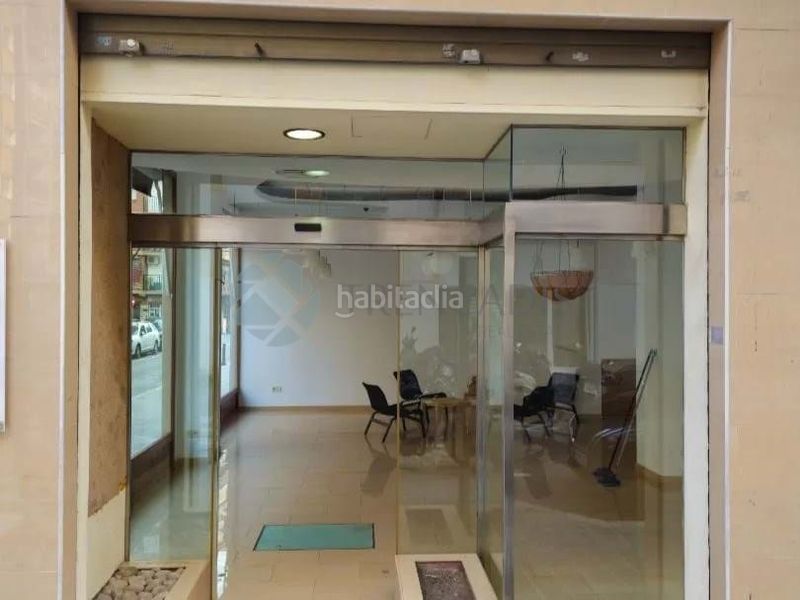Foto eb849278-dd37-4e48-ac41-9e6c4f0c98e5. Local comercial a La Raïosa Valencia