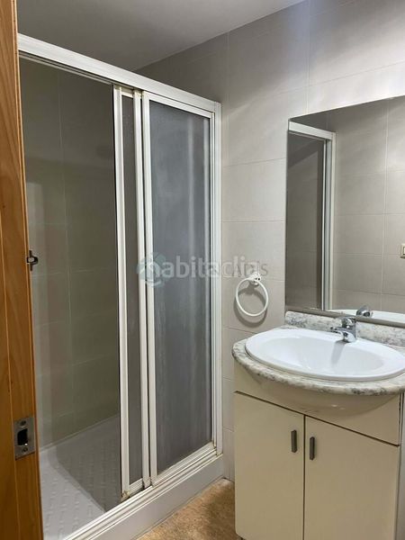 Foto db57473b-0a99-4e17-b612-eace8fd8ef58. Pis a Els Orriols Valencia