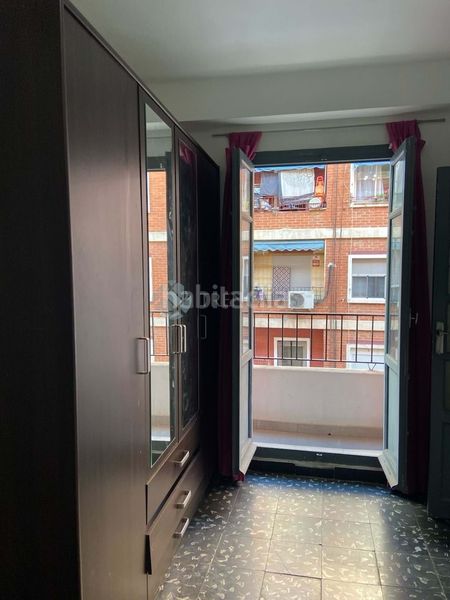 Foto f83953b5-d1ff-42f6-b3ab-1435f8dd2cfb. Pis a Els Orriols Valencia