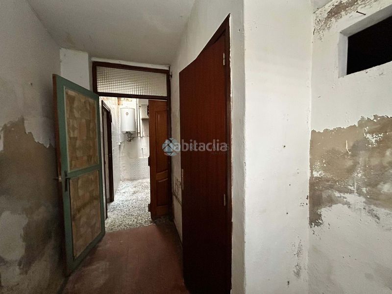 Foto edffdf83-35e1-42c6-996d-b7510c147d2d. Casa aparellada a Oliva pueblo Oliva
