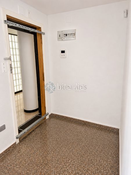 Foto eea50bc1-b787-4f53-83a2-2986a786f084. Pis a Alaquàs