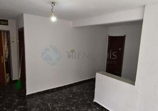 Haus  Cl huertos  pl: pt:  getafe (madrid). Oportunidad !vivienda de 54 m para reformar a la venta en getafe