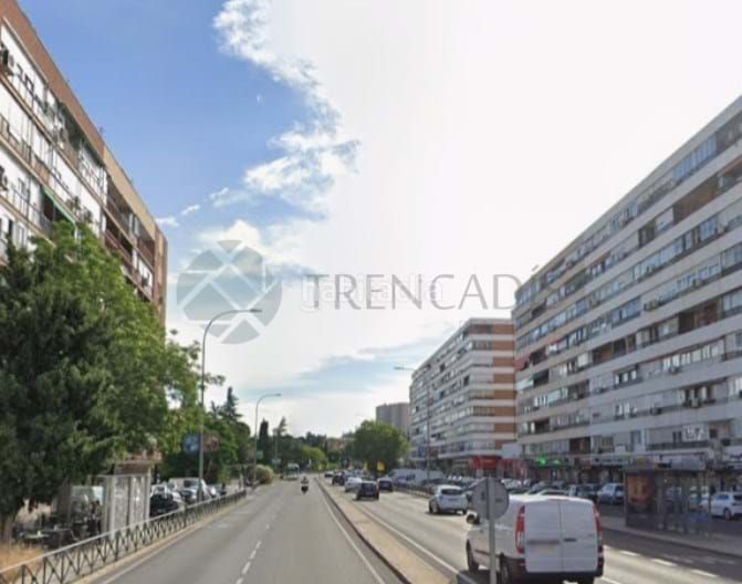 Foto 393d02c5-a116-47bd-b83d-09df5527b91f. Pis a Peñagrande Madrid
