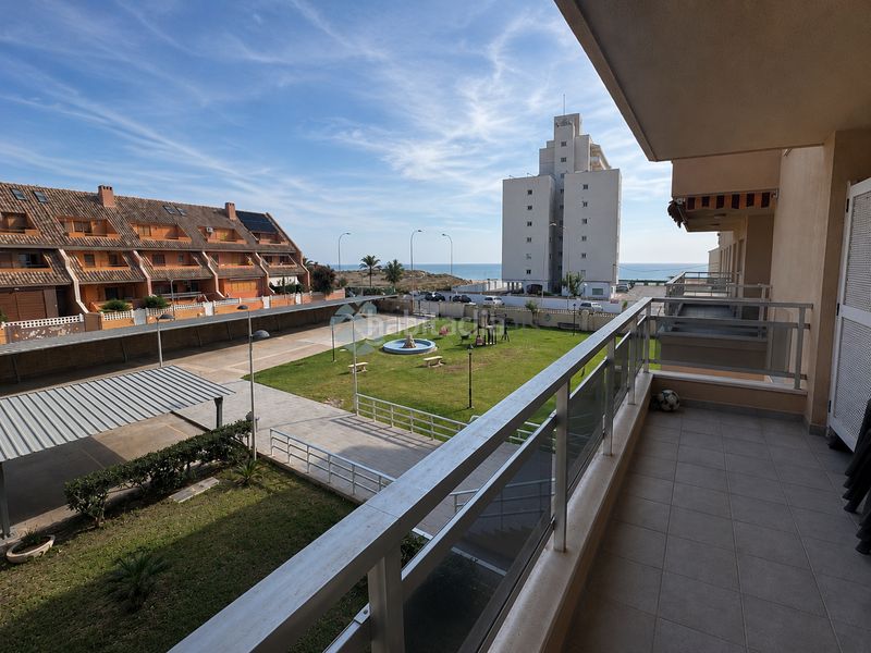 Foto 1fdeb349-4a06-44b0-a671-8a1f5492b680. Pis amb piscina a El Perellonet Valencia