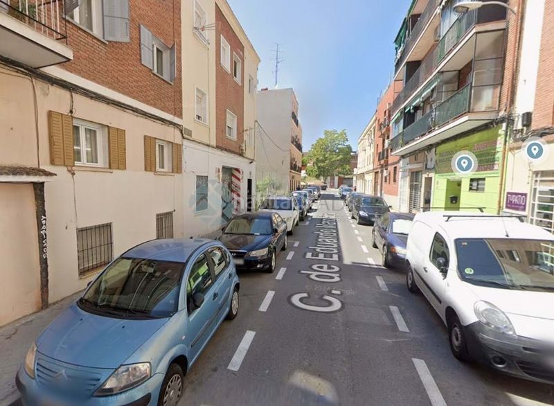 Foto e009e684-8231-4627-93c1-220ff57c5407. Pis a Comillas Madrid