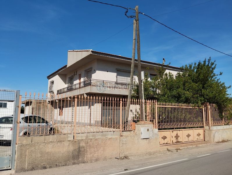 Foto c0d7b4a6-9ccf-454a-9f70-bf7d76e73e77. Xalet a El Esparragal Murcia