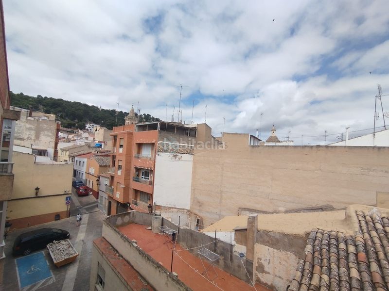Foto a30274f1-f992-4717-a64f-7505945f8393. Pis a Yecla