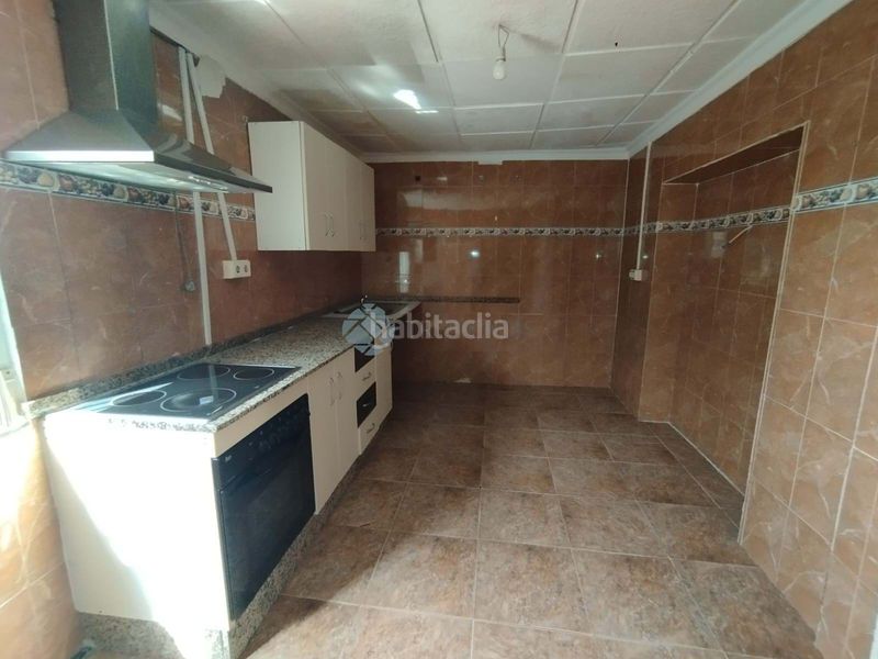 Foto 10d3e2be-3a57-4874-a683-8982dacb3805. Casa pareada en Almoradí