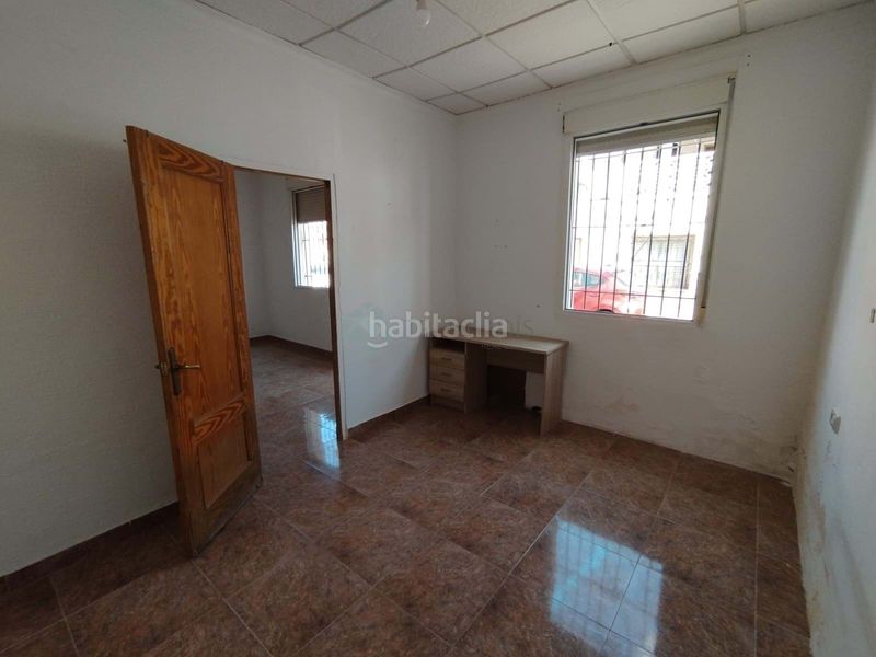 Foto 67d58c43-aa4c-4ffb-860c-8d4d6abec462. Casa pareada en Almoradí