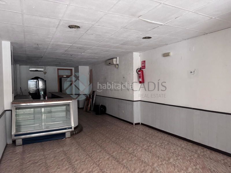 Foto 2c843ce2-1437-4975-bcfd-f76785f04871. Local comercial a L´Hort de Senabre Valencia