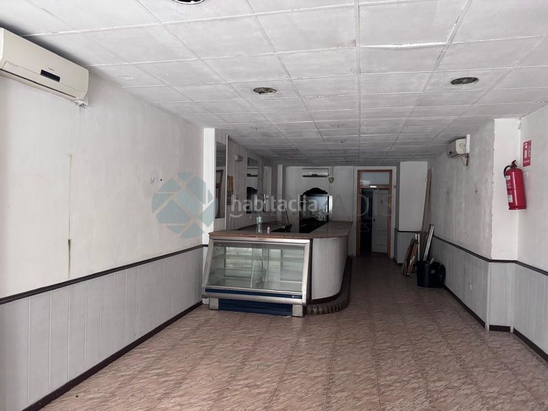 Foto 440b0575-95c0-45f9-8162-ebe3da856f8b. Local comercial a L´Hort de Senabre Valencia