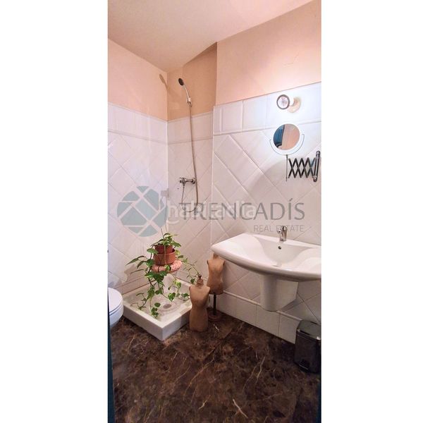 Foto 05ef9742-4404-4b95-b1db-84910b28b40f. Local comercial a Gran Via Valencia