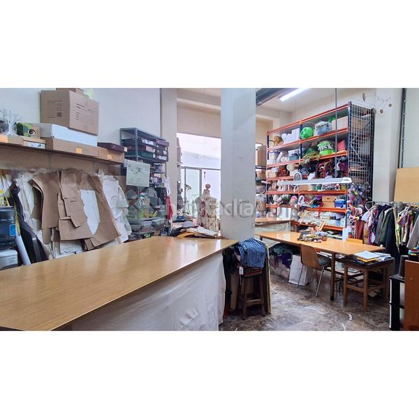 Foto 5a5dfc16-b586-4341-ba4b-c08f8bb93bbb. Local comercial a Gran Via Valencia