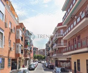 Piso en CL EMILIA BALLESTER  Pl: En:B  MADRID (MADRID)