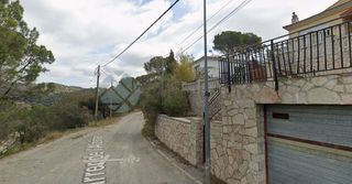Casa adossada  Cl alzinar   vallbona d'anoia (barcelona)