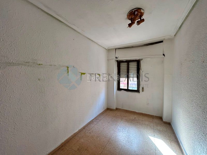 Foto 0321f411-d310-4b1d-b276-32717c5ef3f4. Pis a Casco Antiguo Puçol