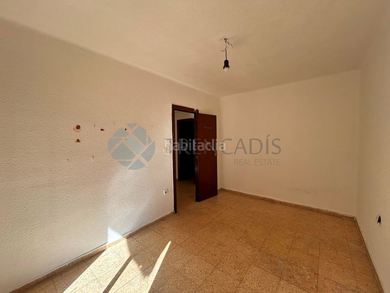 Foto 4238d193-7506-4002-84f8-9a0a447a3f14. Pis a Casco Antiguo Puçol