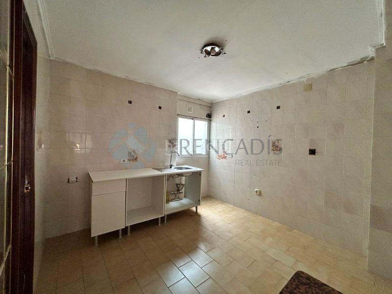 Foto 5f7e92df-91e6-4d36-b6cd-d885d95c88ff. Pis a Casco Antiguo Puçol