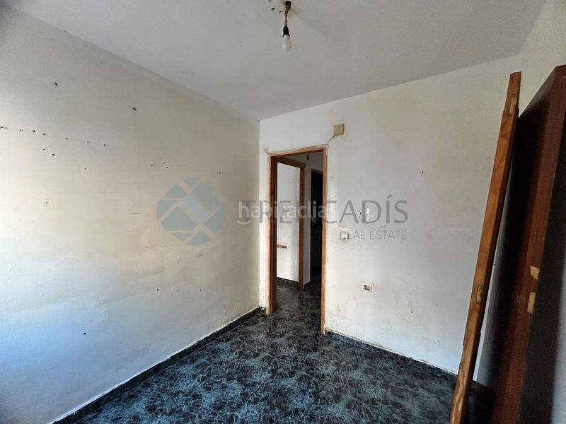 Foto 05aa3629-8237-46ff-8b9d-9e71ecc8bc84. Piso en Centro Chiva