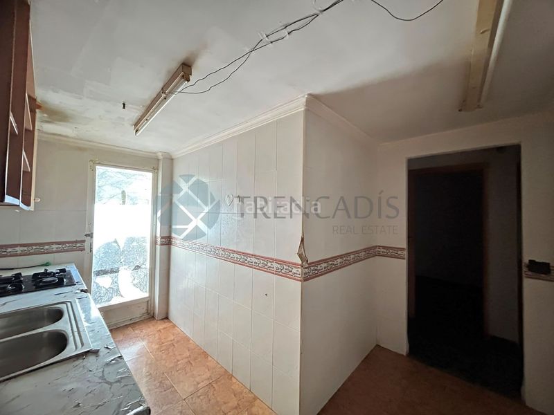 Foto 5c67bd1d-e97a-4a0a-9977-96256563b159. Piso en Centro Chiva