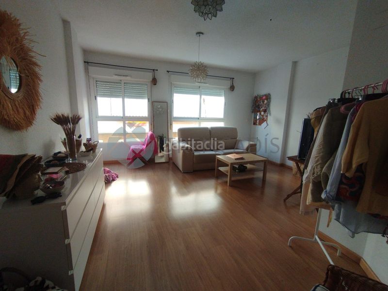 Foto cbd087e4-5340-4bb7-b75d-49b320af9841. Pis amb aparcament a Centro Mutxamel