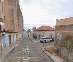 Pis a CL ESPINOSA - BO PERAL  Es: Pl: Pt:IZ E/P/P/ //IZ  CARTAGENA (CA