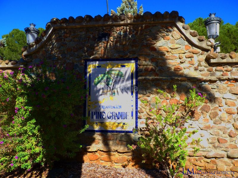 Foto afeff250-ae70-4748-938a-69c906c951ae. Xalet amb calefacció aparcament piscina a Carmona