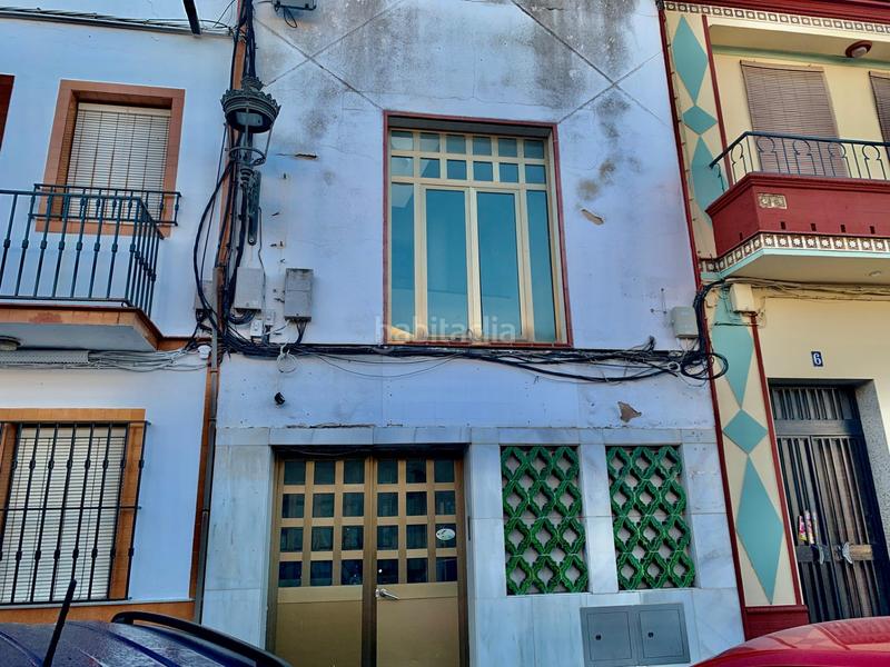 Foto 81254470-2d50-43ff-9aa9-09cf6d5d9c3d. Lloguer local comercial a calle s bartolome 8 a Cantillana